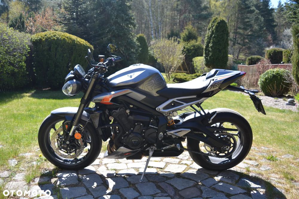 Triumph Street Triple - 3