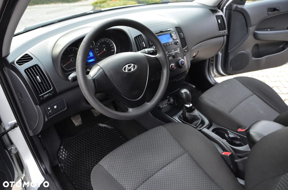 Hyundai i30 1.4 Classic - 23