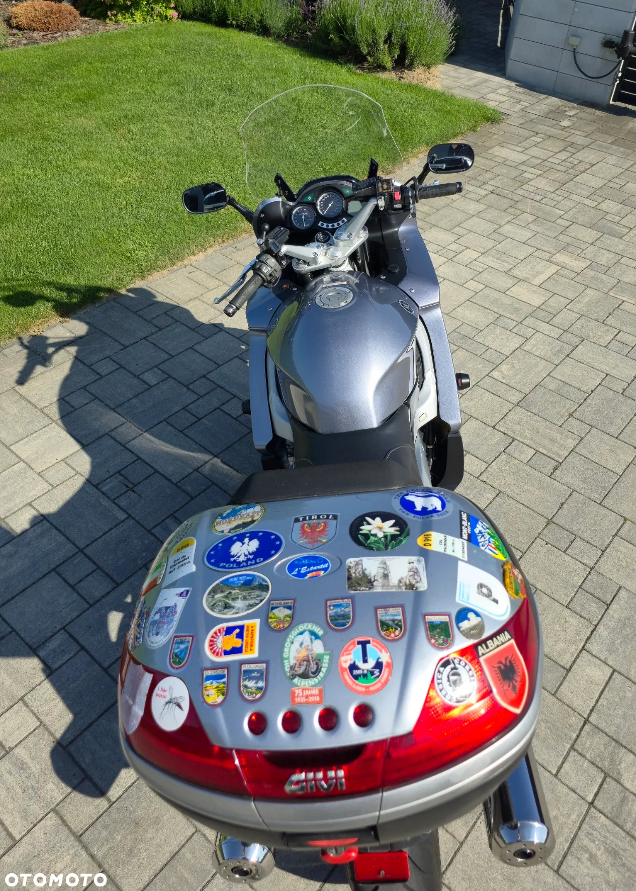 Yamaha FJR - 6