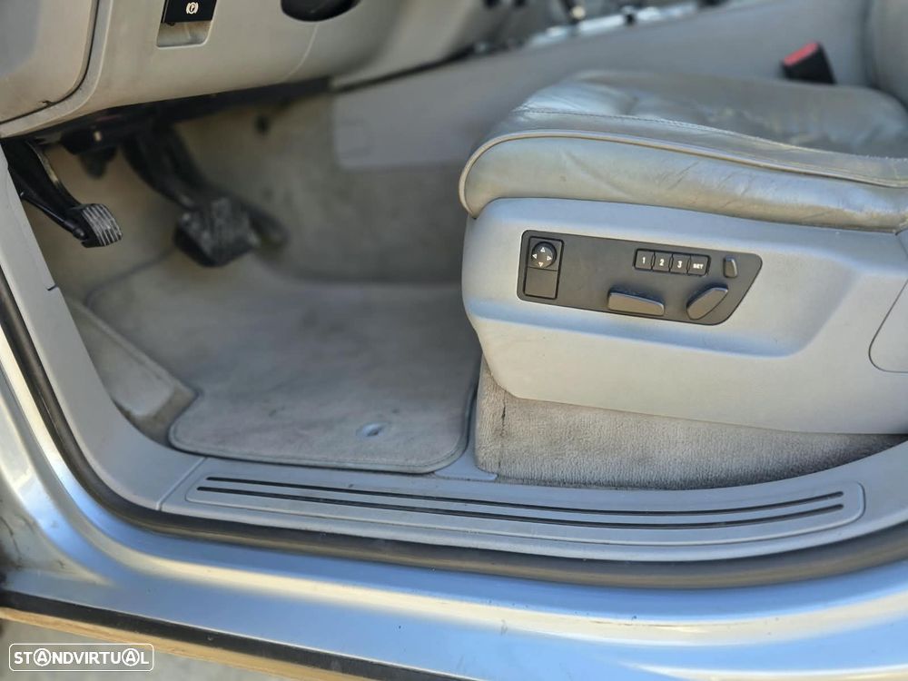 VW Touareg 3.0 TDI V6 Tiptronic - 17