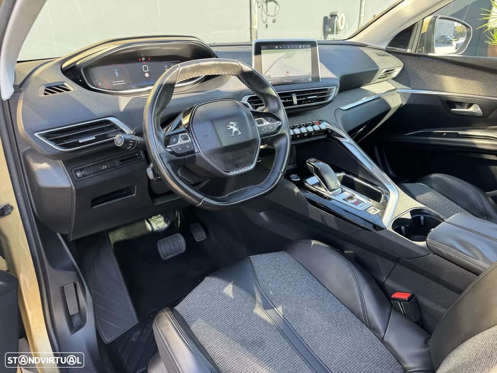 Peugeot 3008 THP 165 EAT6 Stop & Start Allure - 23