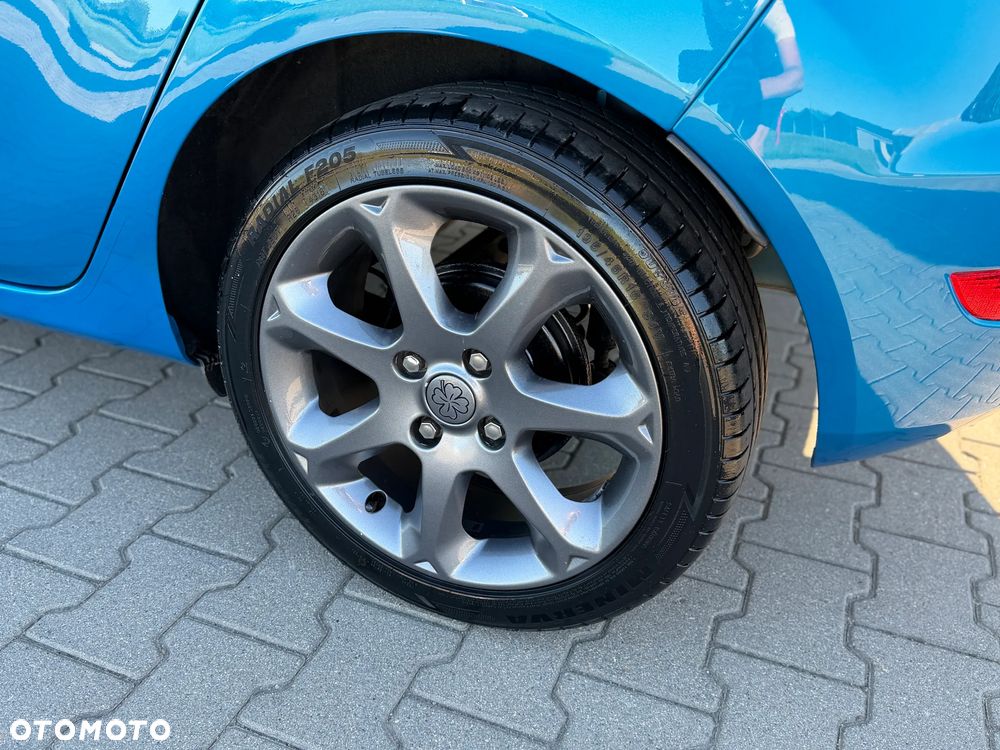 Ford Fiesta 1.0 EcoBoost Titanium - 38