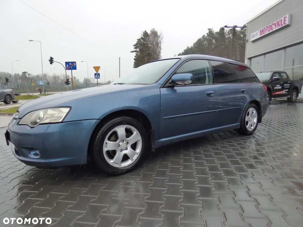 Subaru Legacy - 11