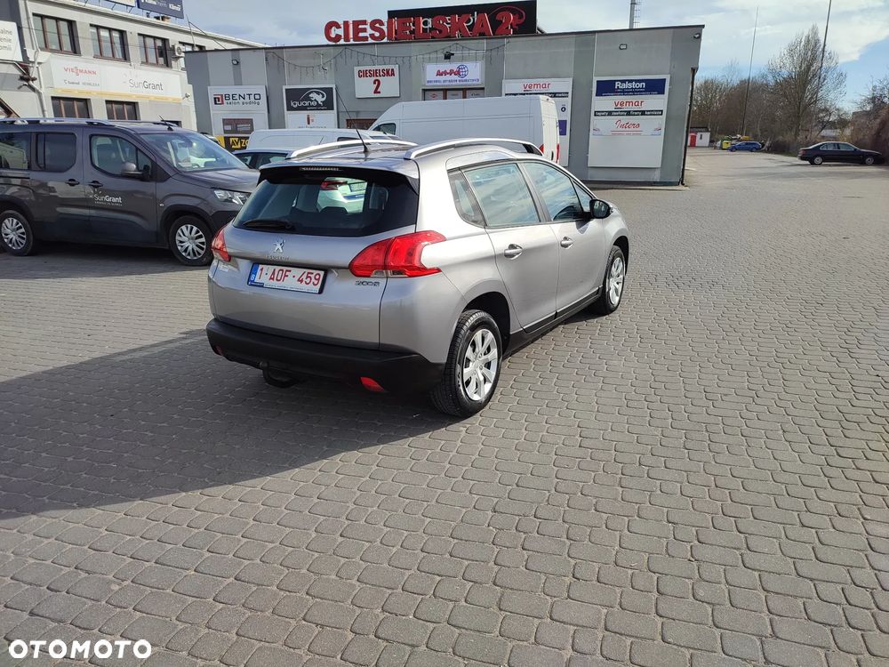 Peugeot 2008 BlueHDi FAP 120 STOP & START Allure - 4