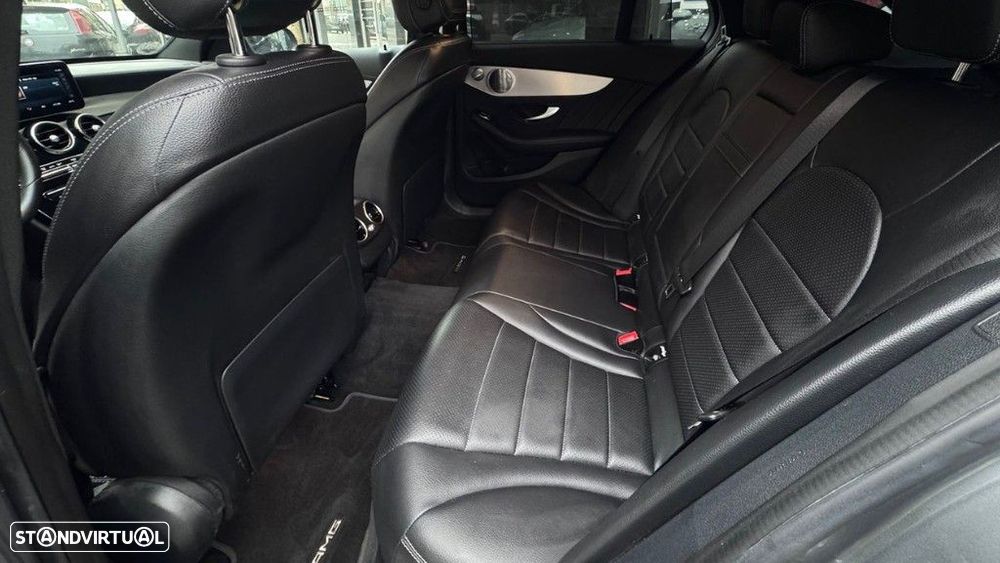 Mercedes-Benz C 300 de AMG Line - 10