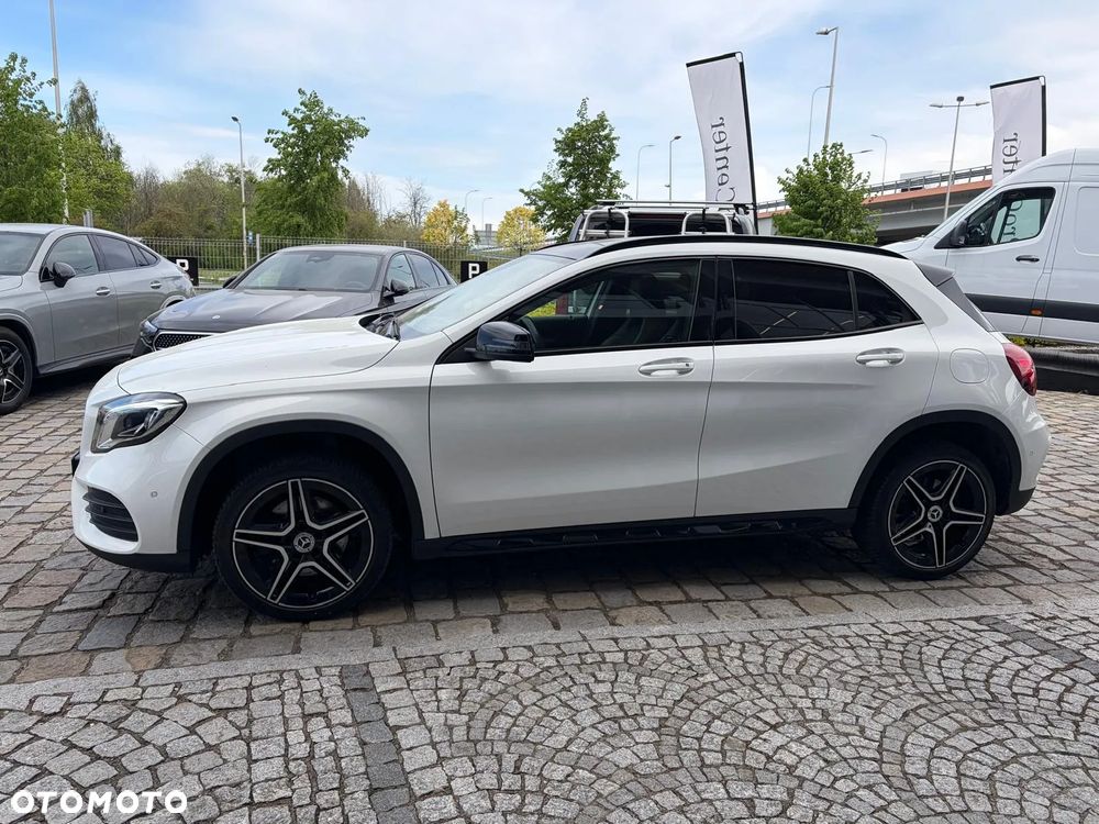 Mercedes-Benz GLA 220 4-Matic AMG Line - 7