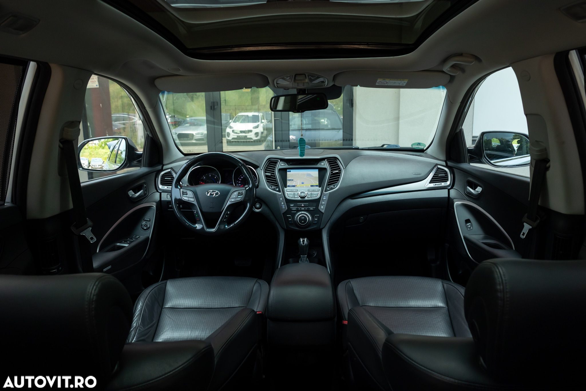 Hyundai Grand Santa Fe 2.2 CRDi ISG 4WD Aut. Luxury - 25