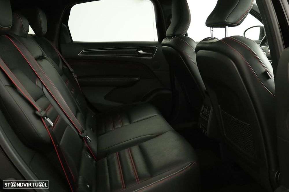 Renault Arkana 1.3 TCe R.S.Line EDC - 20