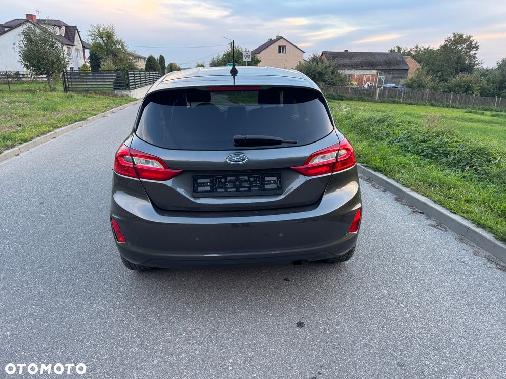 Ford Fiesta - 5