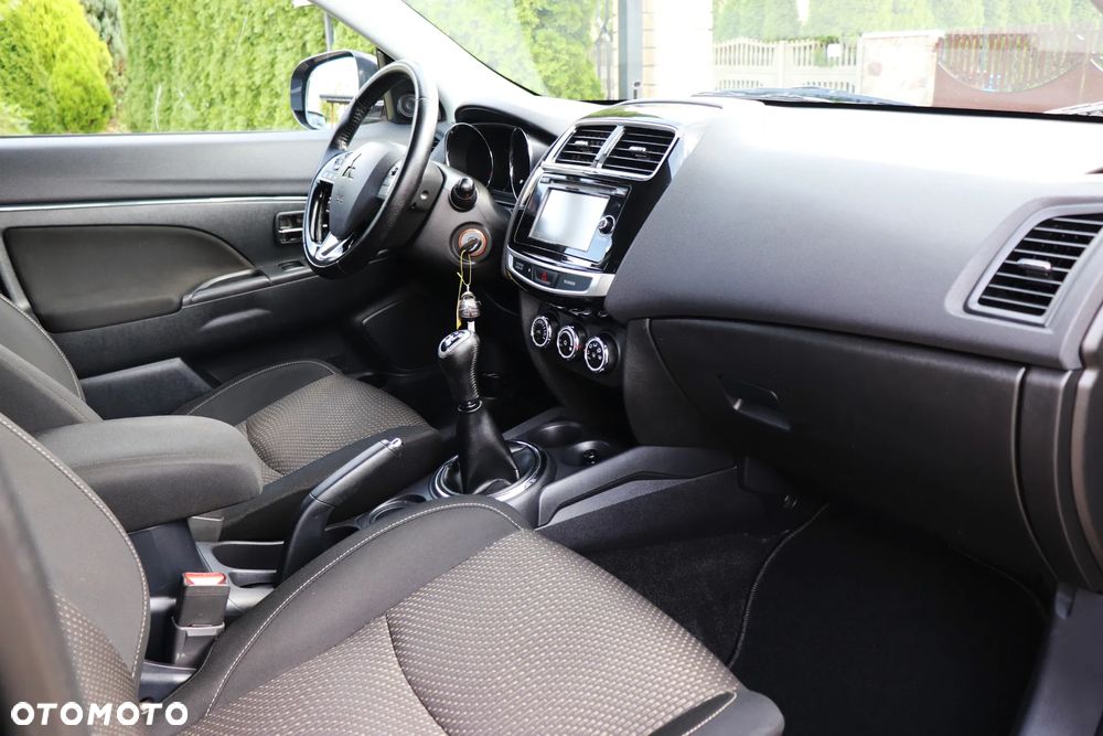 Mitsubishi ASX 1.6 2WD Instyle - 25