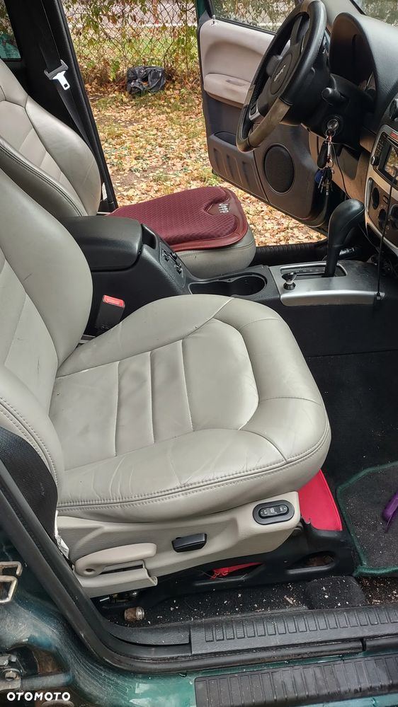 Jeep Liberty 3.7 4x4 - 3