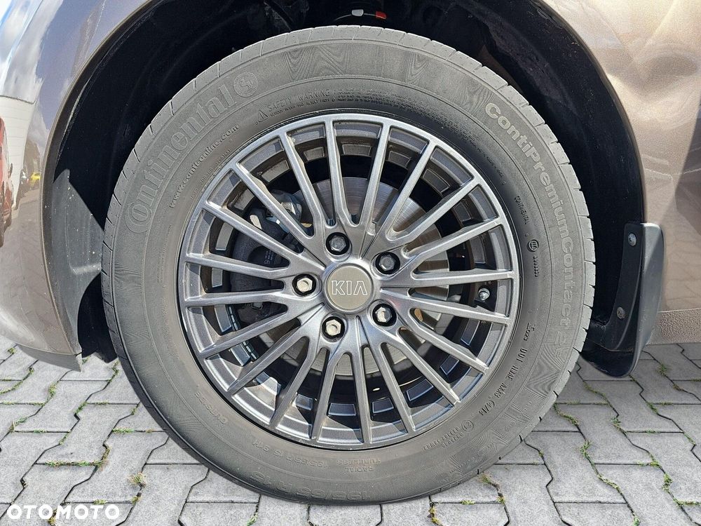 Kia Venga 1.4 L - 25