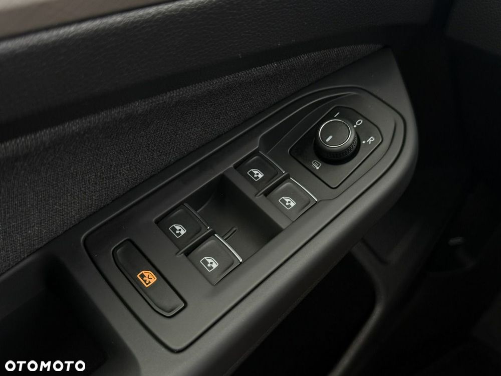 Volkswagen Golf 1.5 eTSI EVO Life DSG - 31