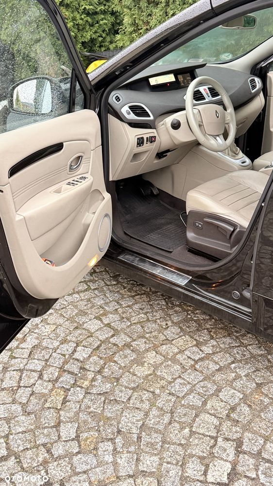 Renault Scenic 2.0 16V 140 CVT Dynamique - 10