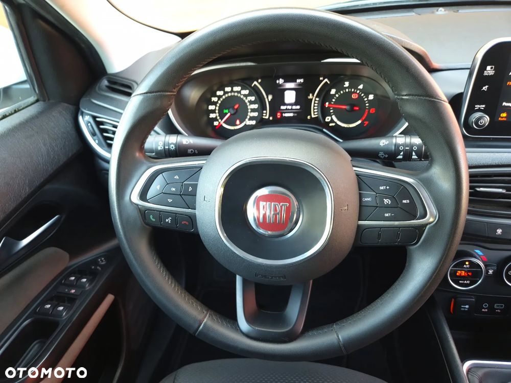 Fiat Tipo 1.4 T-Jet 16v Lounge - 21