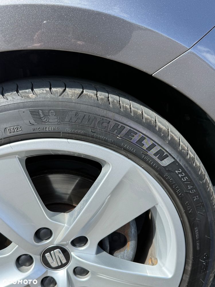 Seat Leon Sportstourer 2.0 TDI FR S&S EU6 - 25