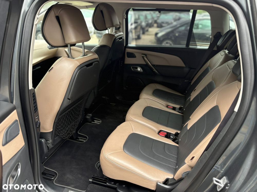Citroën C4 Grand Picasso 1.6 HDi Attraction - 19
