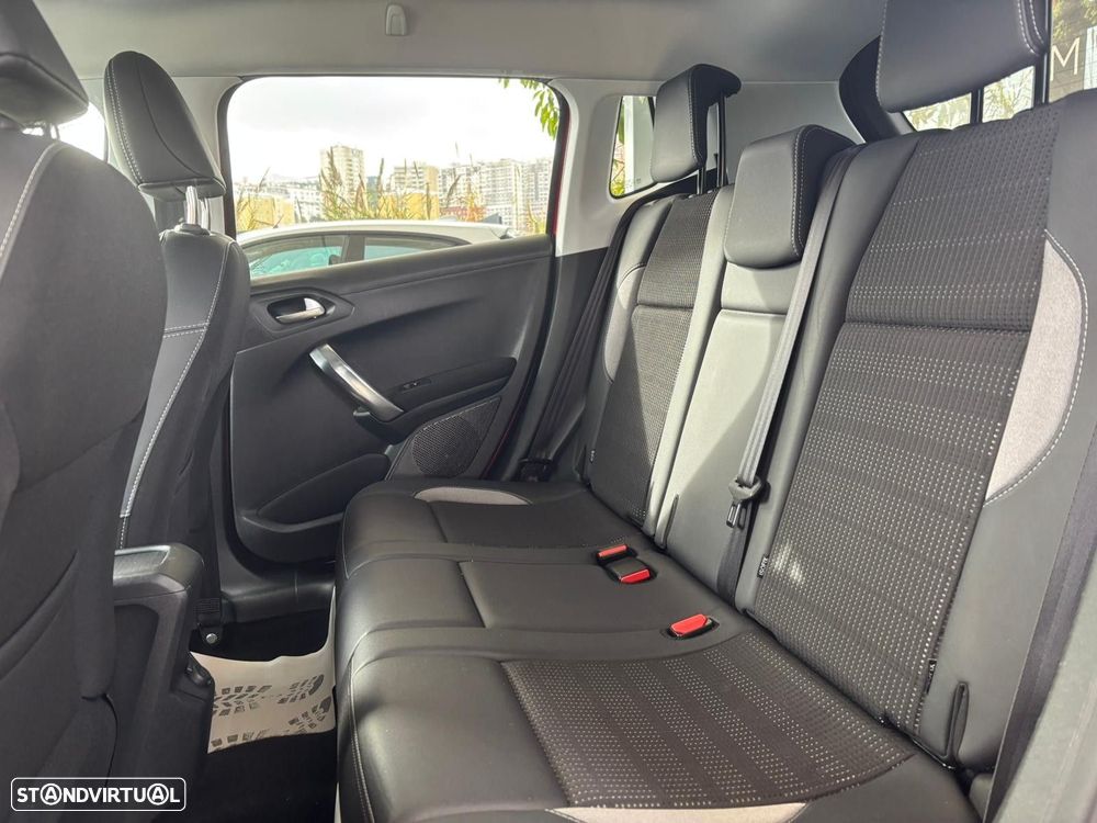 Peugeot 2008 1.6 BlueHDi Allure - 34