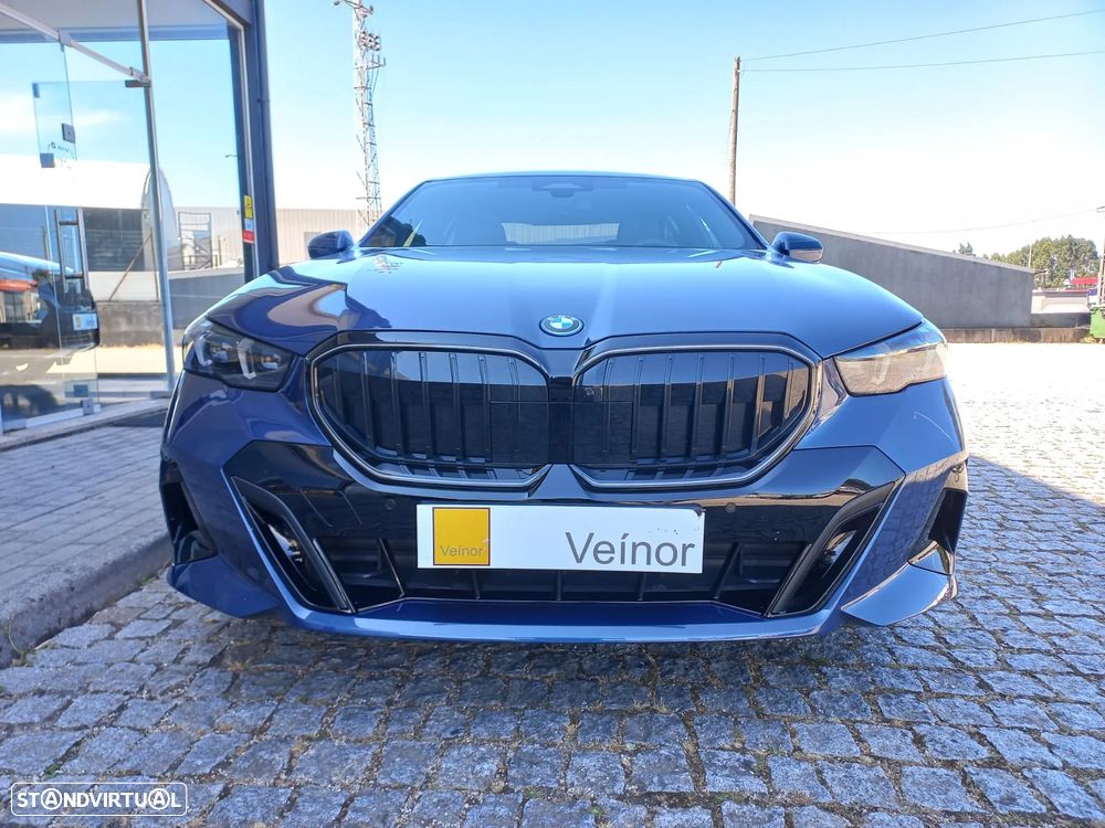 BMW i5 eDrive40 Pack Desportivo M - 4