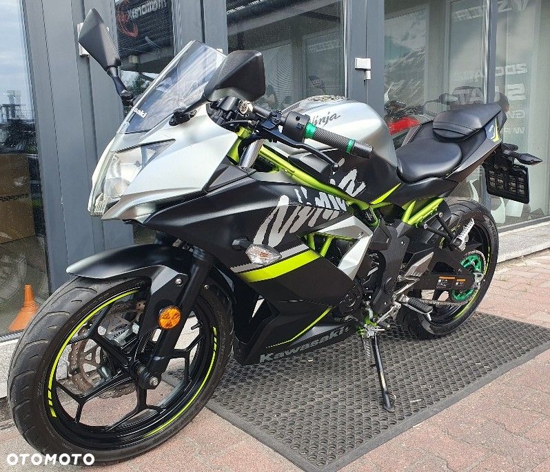 Kawasaki Ninja - 2