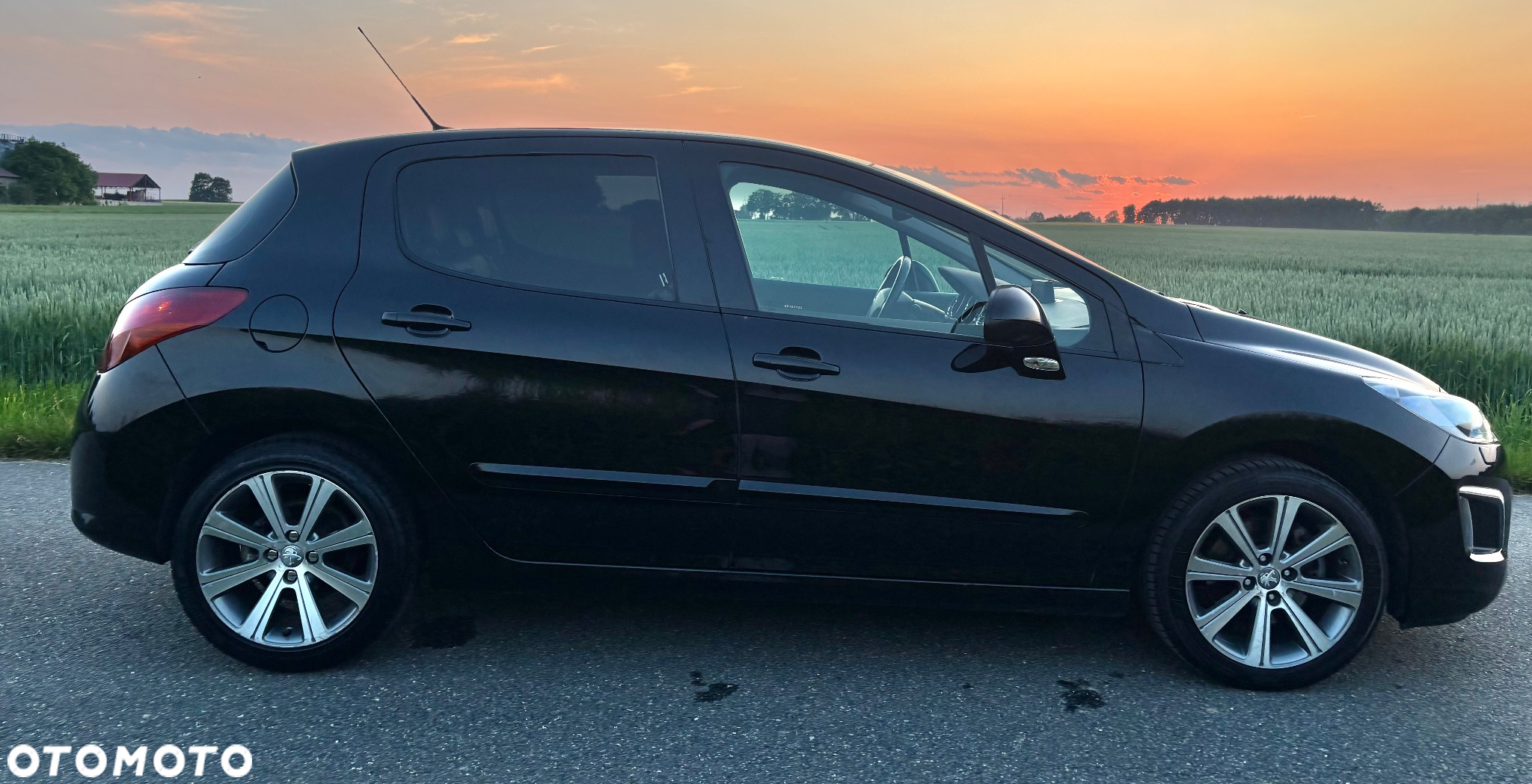 Peugeot 308 HDi FAP 150 Allure - 11
