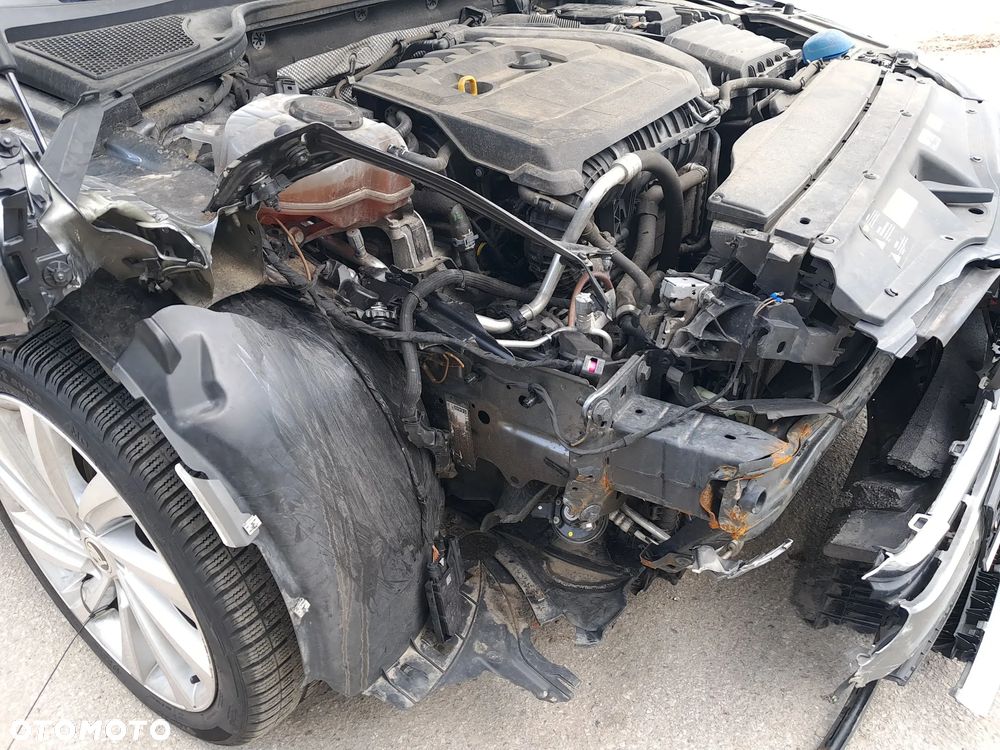 Skoda Octavia 1.5 TSI mHEV Essence DSG - 10