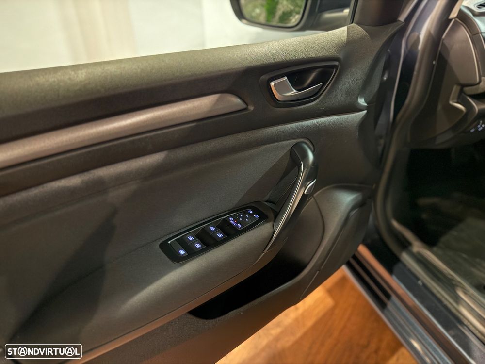 Renault Mégane Sport Tourer 2022 photo 5