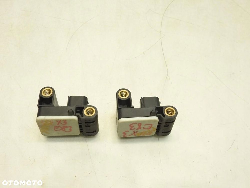 SENSOR UDERZENIOWY PRZÓD BMW X3 E83 6911003 0285003900 - 2