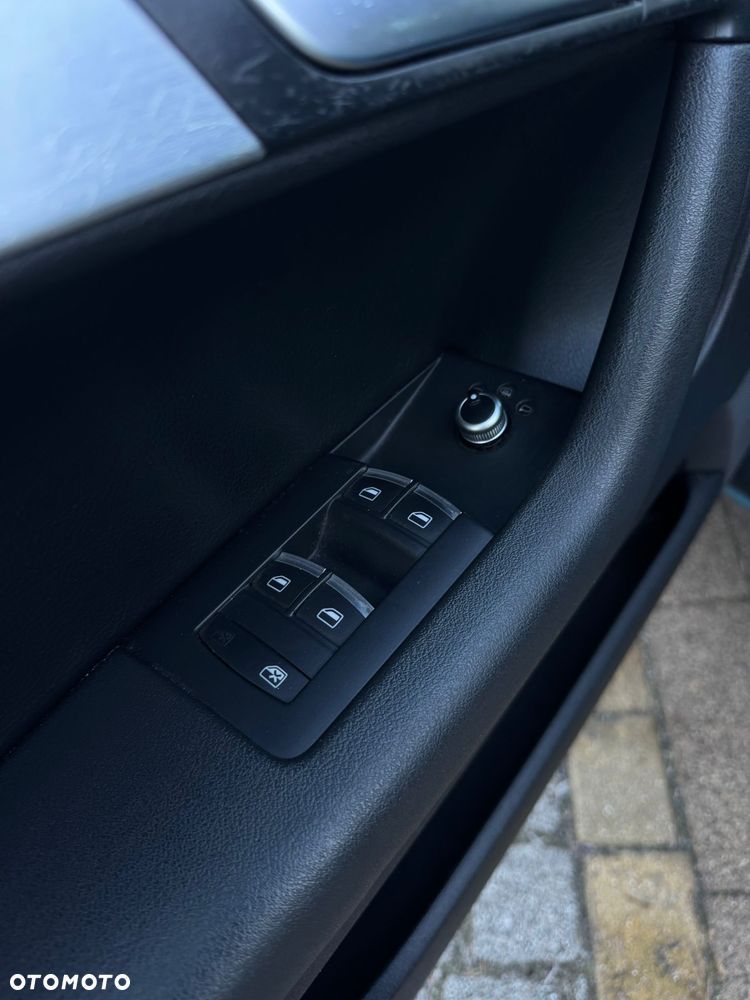 Audi A3 Sportback 1.9 TDIe DPF - 11