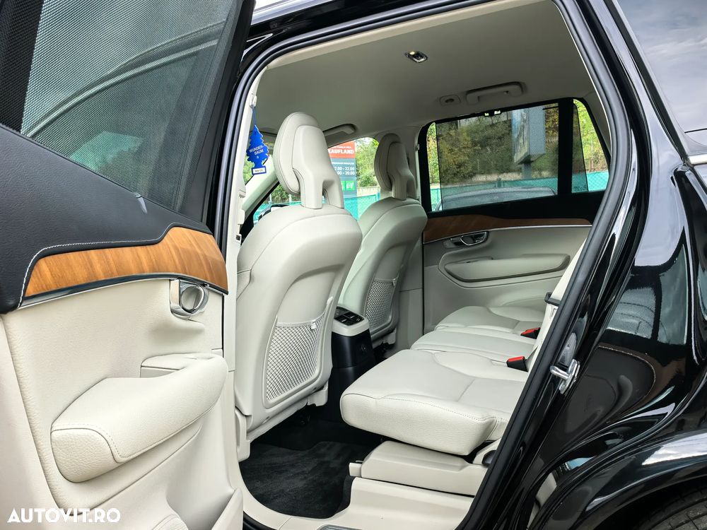 Volvo XC 90 T8 AWD Recharge Geartronic Inscription Edition - 16