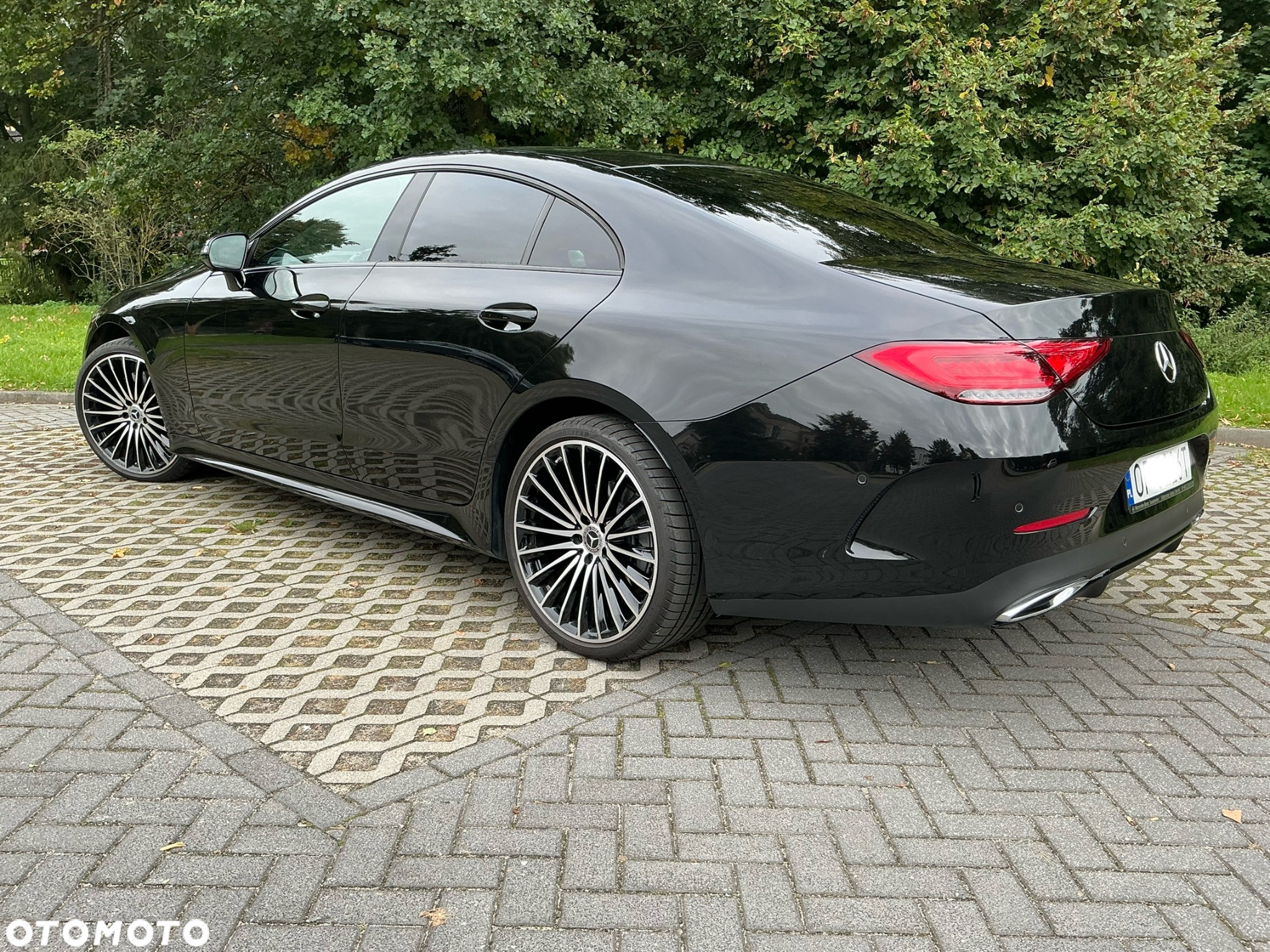 Mercedes-Benz CLS 300 d 4-Matic AMG - 2