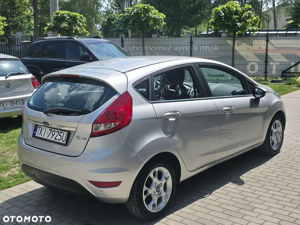 Ford Fiesta - 4