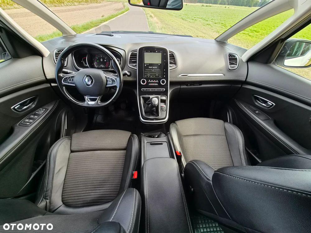 Renault Scenic 1.5 dCi Bose - 5