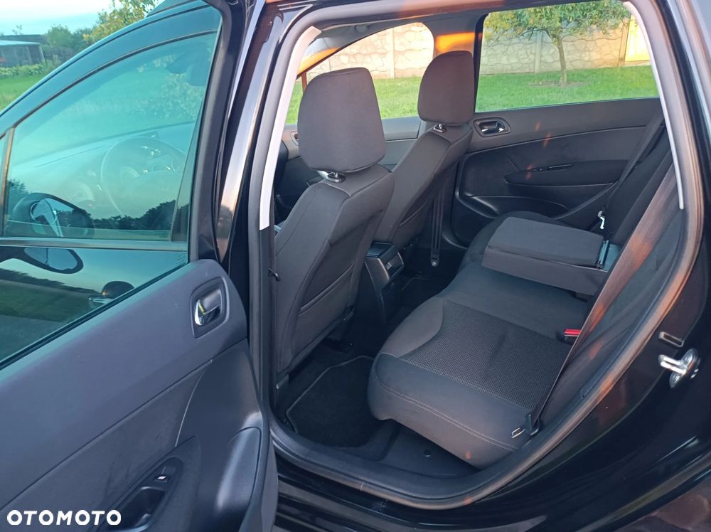 Peugeot 308 HDi FAP 150 Style - 8