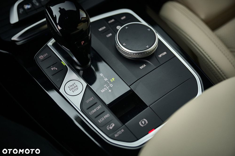 BMW X3 xDrive20d mHEV M Sport sport - 27