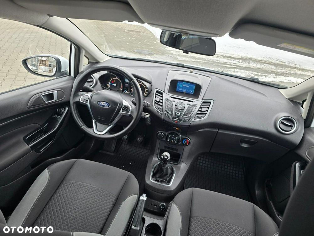 Ford Fiesta - 29