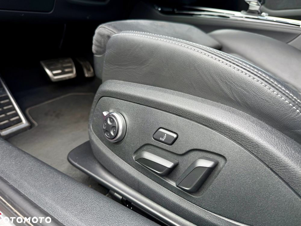 Audi A4 Limousine 40 TFSI mHEV Quattro S Line S tronic - 23