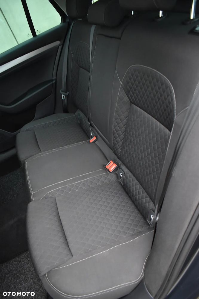 Skoda Superb 1.6 TDI Style - 8