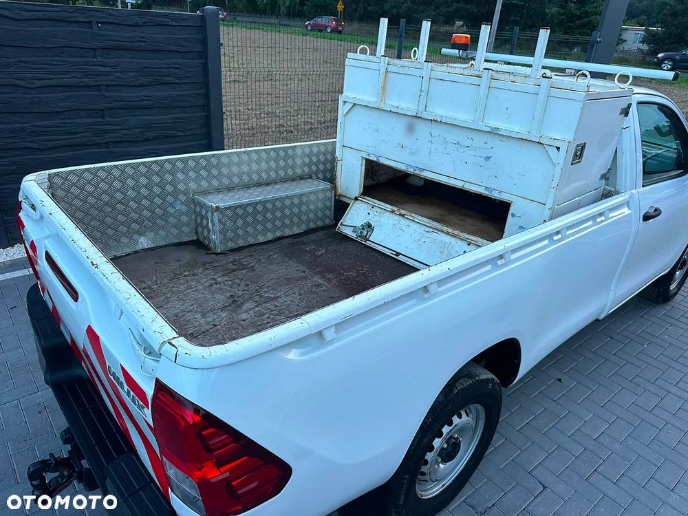 Toyota Hilux 2.4 D-4D Single Cab DL 4x2 - 20