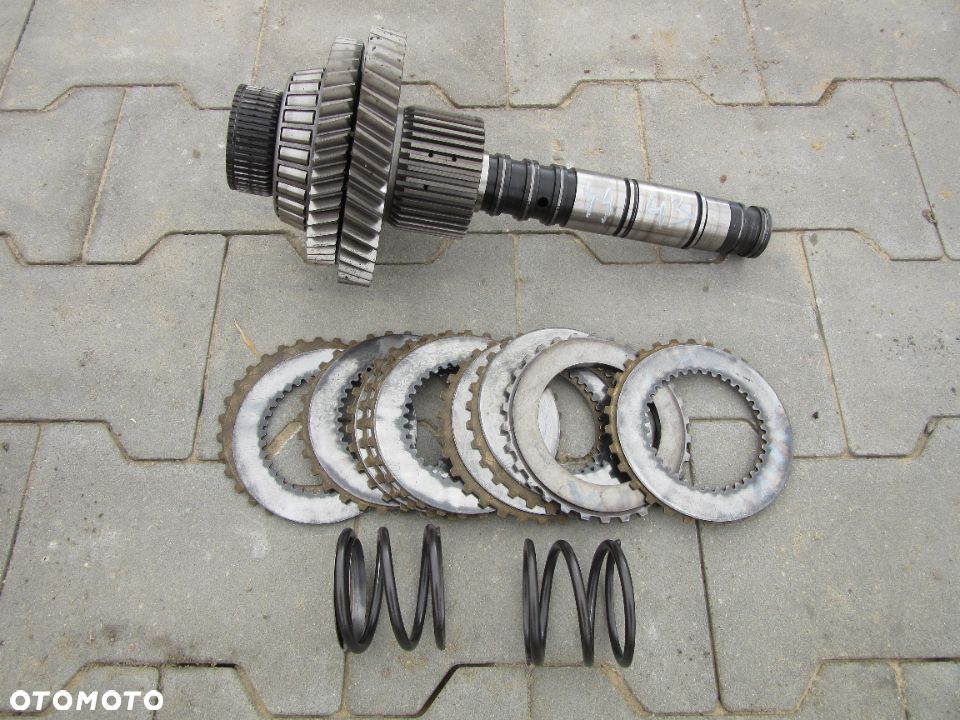 Wałek kosza sprzęgła wałek tryb tarczki ZF Deutz Fahr Agrotron 150 - 1