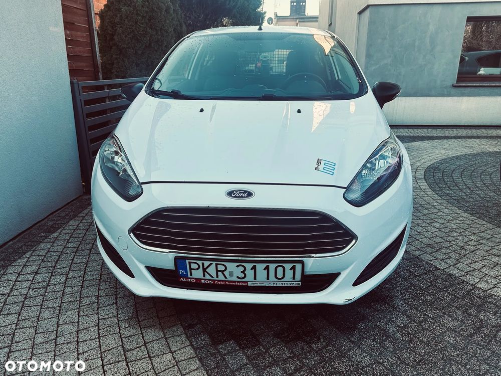 Ford Fiesta - 2