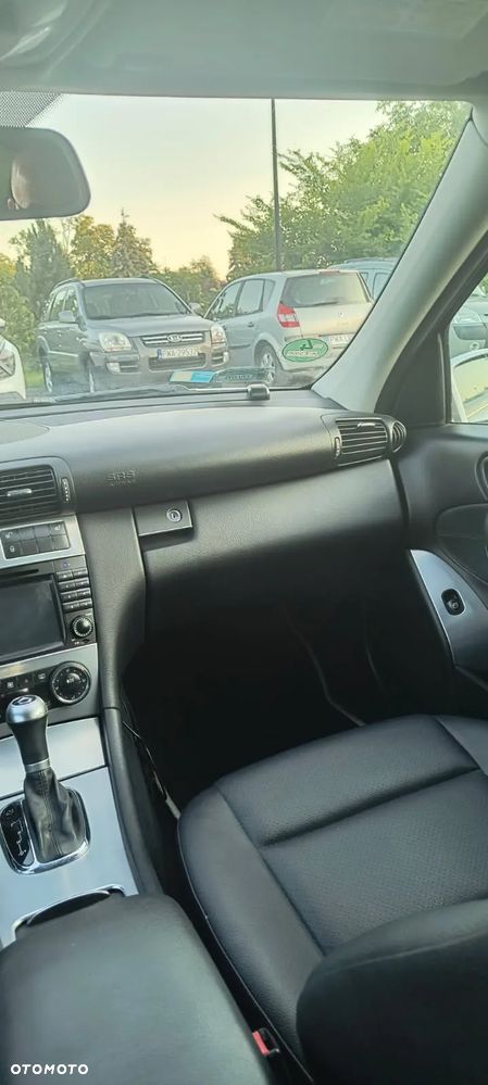 Mercedes-Benz Klasa C 200 T Kompressor Automatik Avantgarde - 18