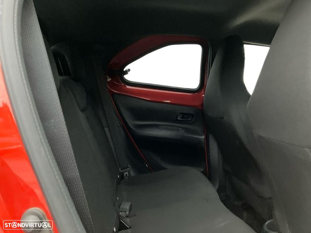 Toyota Aygo X 1.0 Pulse - 8