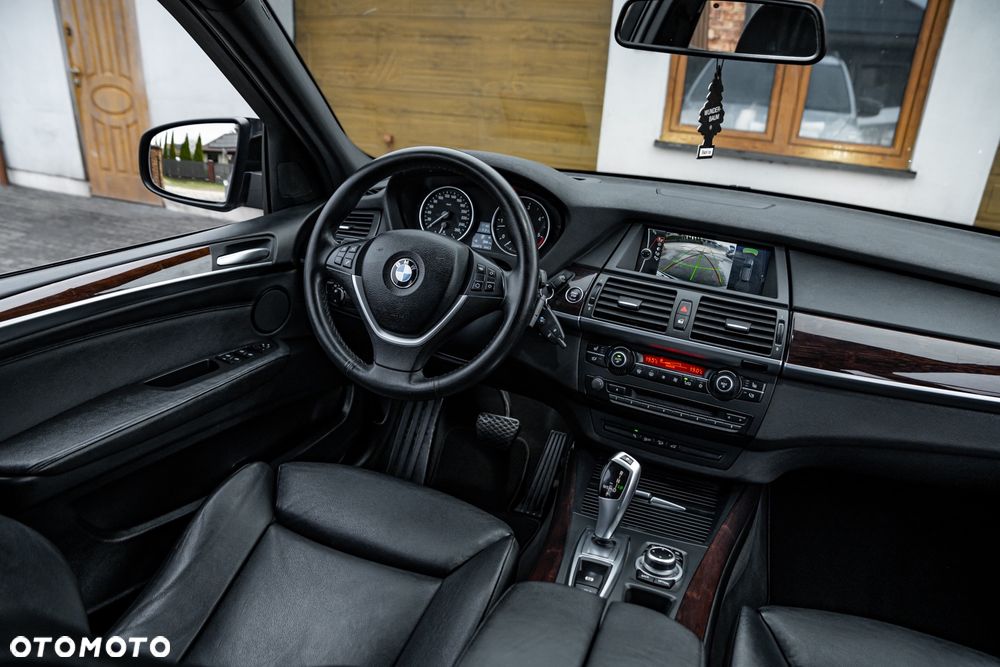 BMW X5 xDrive30d - 27