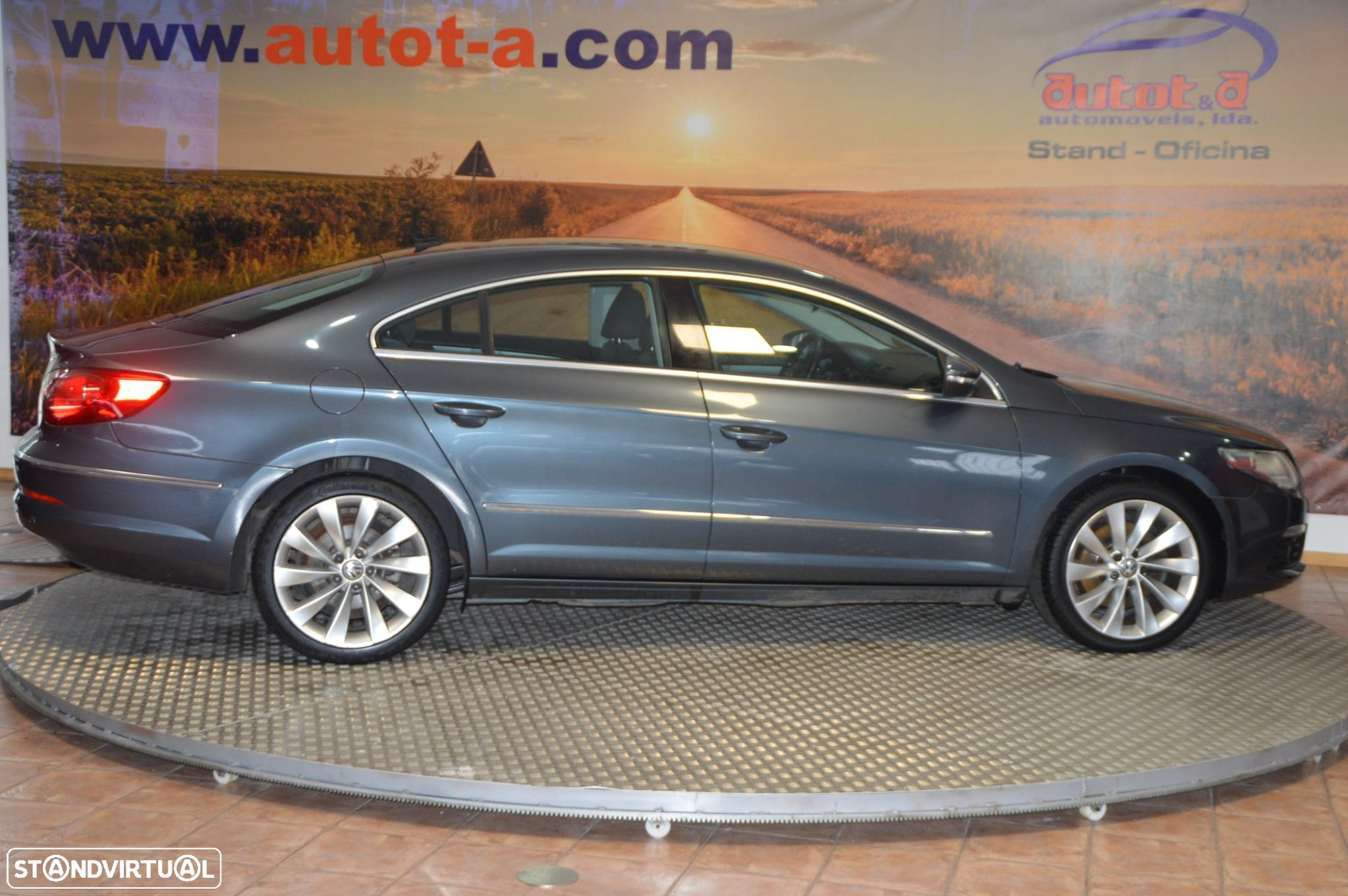VW Passat CC 2.0 TDi BlueMotion - 6
