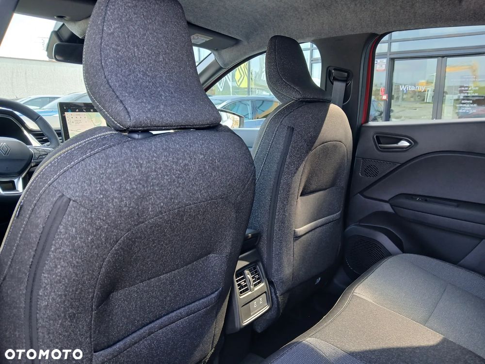 Renault Captur 1.3 TCe mHEV Techno EDC - 13