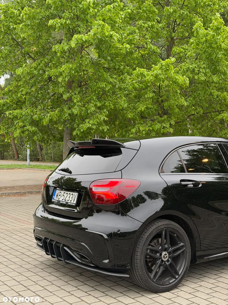 Mercedes-Benz Klasa A 220 4-Matic AMG Line - 6