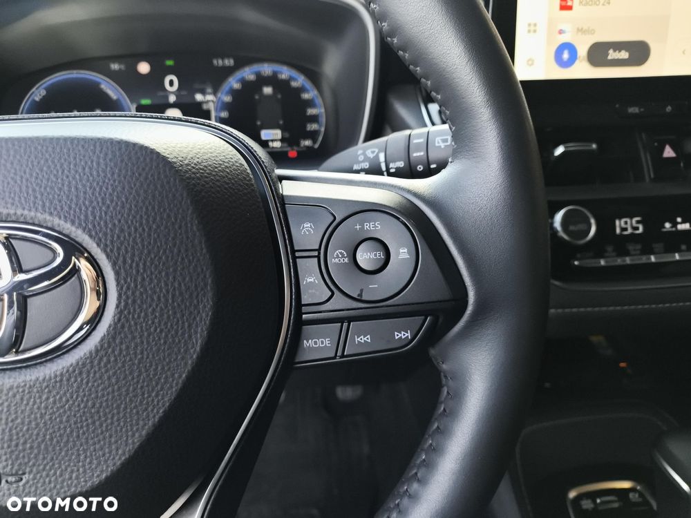 Toyota Corolla 1.8 Hybrid Style - 17