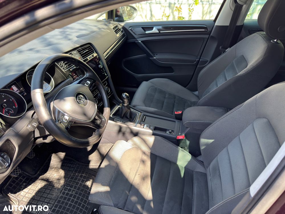 Volkswagen Golf 2.0 TDI Highline - 5