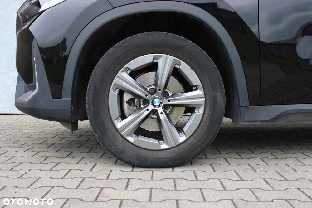 BMW X1 sDrive18i - 11